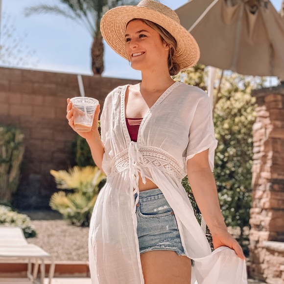 Agolde Parker Vintage Cut Off Shorts in Swapmeet